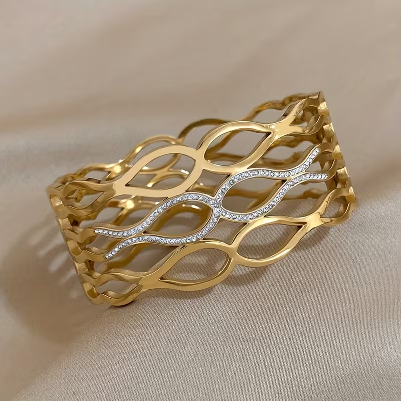 The Julie Cuff
