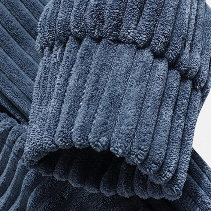Sudadera con capucha de pana de madera