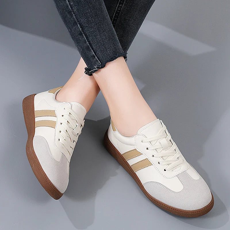 Brooklyn Low-Top Sneakers