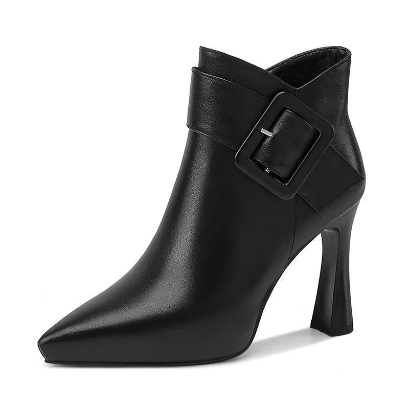 Botas de tacón de hebilla de ashley